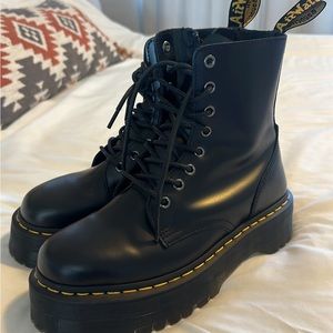 Dr. Marten Jadon Platform Boots women’s size 9